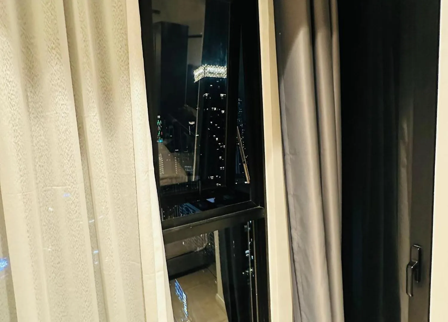 Axon Residence Kuala Lumpur By Fartin Апартаменты